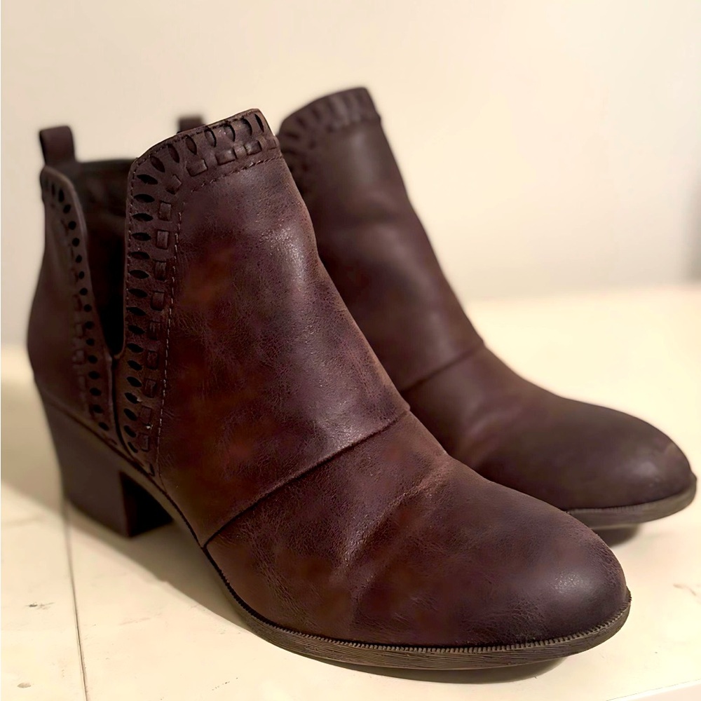 Rock and Candy booties